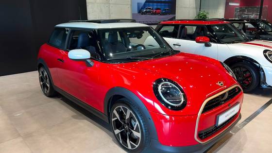 MINI COOPER 54,2 KW ELÉTRICO JOHN COOPER WORKS MINI COOPER 54,2 KW ELÉTRICO JOHN COOPER WORKS